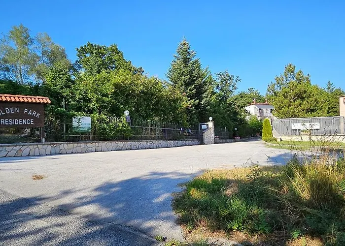 La Casa Di Milly Golden Park Дом отдыха